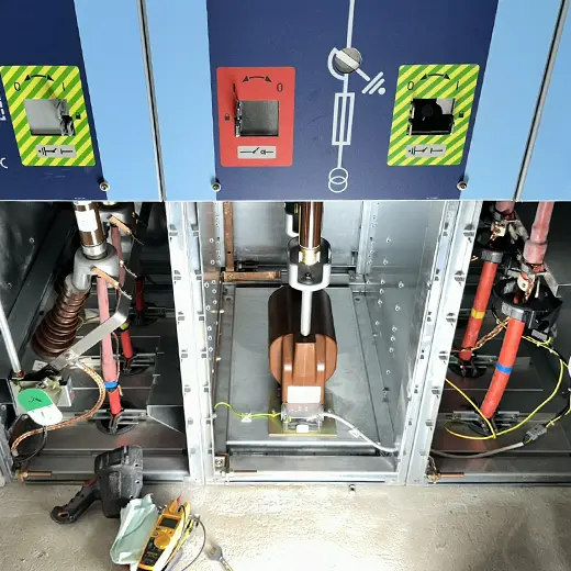 Réparation d'une cabine haute tension