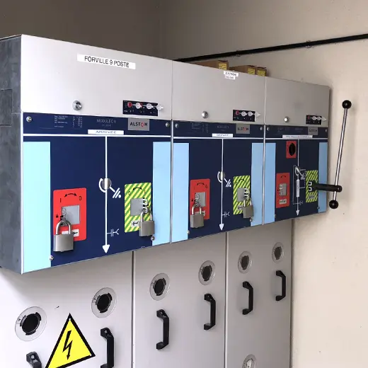 Cabine à haute tension